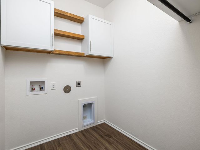 145 Blue Blaze TRL, Georgetown, TX 78628