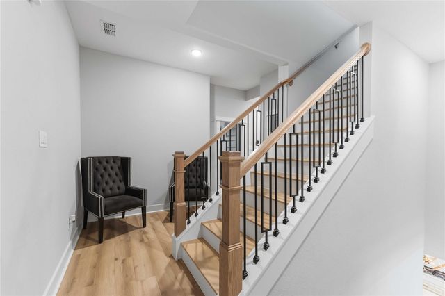 1717 Lindsey Ridge Drive, Houston, TX 77055