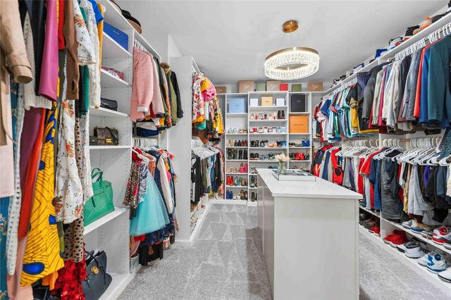 1717 Lindsey Ridge Drive, Houston, TX 77055