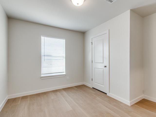 1702 Highland Loop, Guthrie, OK 73044