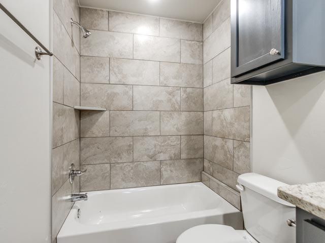 1702 Highland Loop, Guthrie, OK 73044