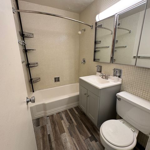4800 S Chicago Beach Drive 709S, Chicago, IL 60615