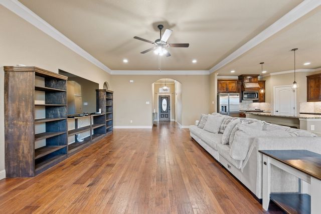 1684 Laramie Lane, Burleson, TX 76028