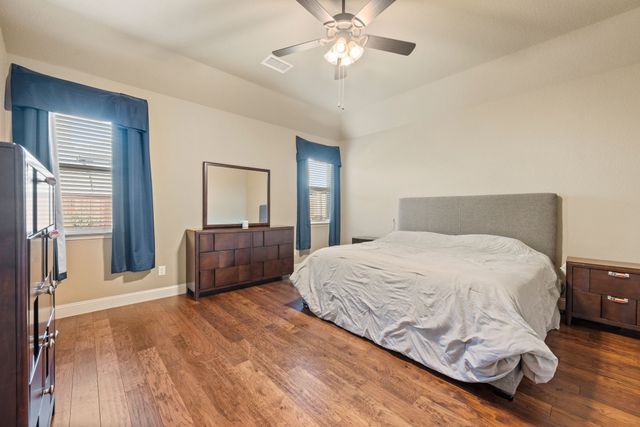 1684 Laramie Lane, Burleson, TX 76028