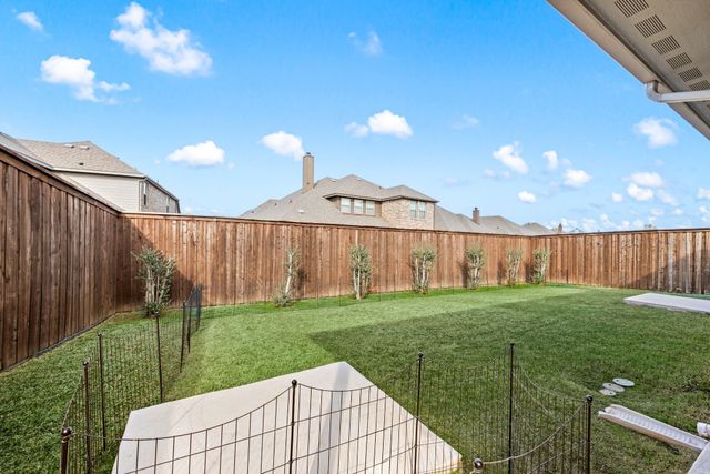 1684 Laramie Lane, Burleson, TX 76028