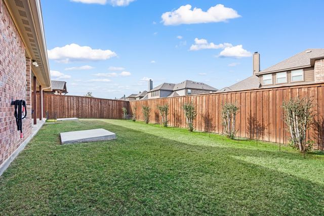 1684 Laramie Lane, Burleson, TX 76028