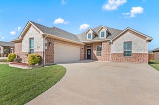 1684 Laramie Lane, Burleson, TX 76028