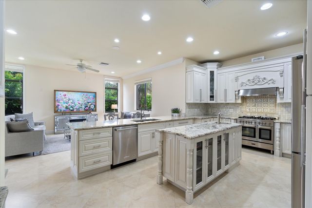 301 SANDALWOOD Lane, Boca Raton, FL 33487