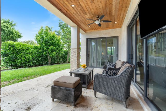 301 SANDALWOOD Lane, Boca Raton, FL 33487