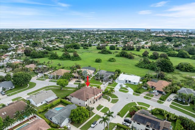 301 SANDALWOOD Lane, Boca Raton, FL 33487