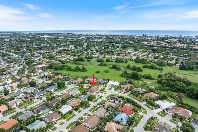 301 SANDALWOOD Lane, Boca Raton, FL 33487
