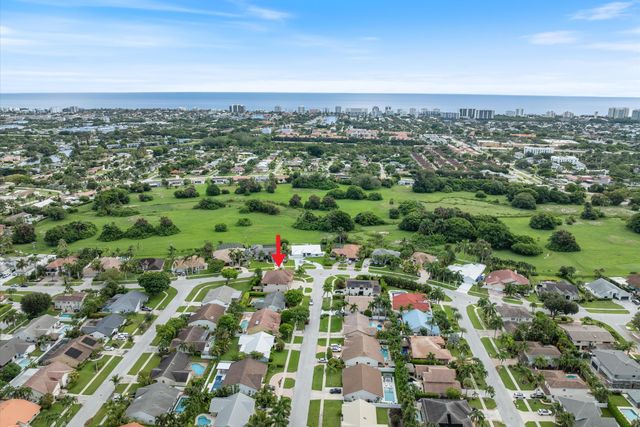 301 SANDALWOOD Lane, Boca Raton, FL 33487