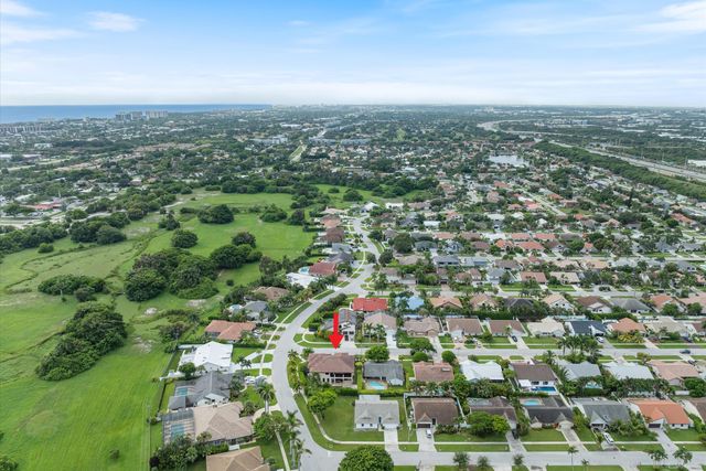 301 SANDALWOOD Lane, Boca Raton, FL 33487