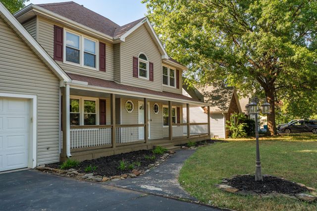 2377 South Hilton Avenue, Springfield, MO 65807