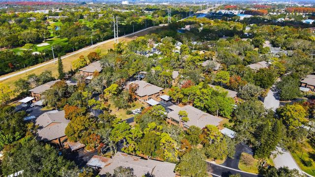 1008 LENNOX ROAD W, Palm Harbor, FL 34683