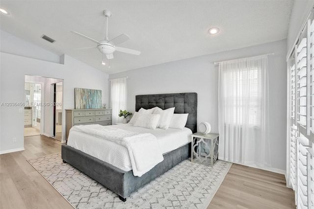 2863 E Abiaca Circle, Davie, FL 33328