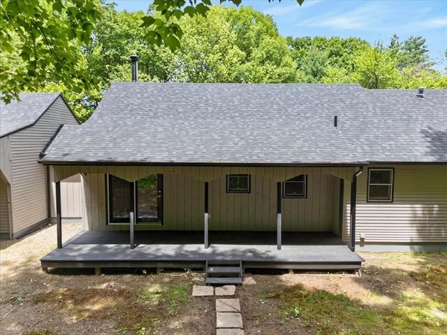 67 Chmura Rd, Hadley, MA 01035