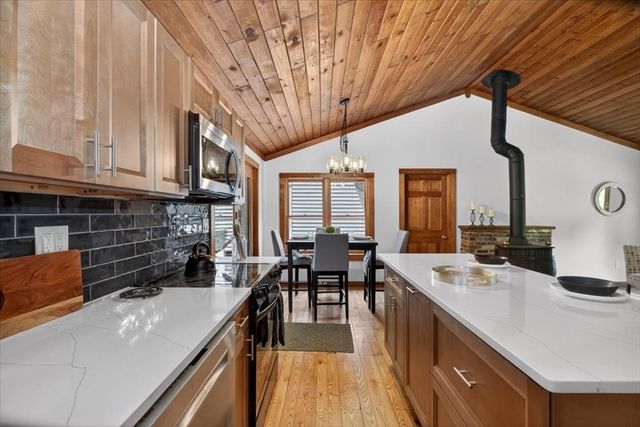 67 Chmura Rd, Hadley, MA 01035