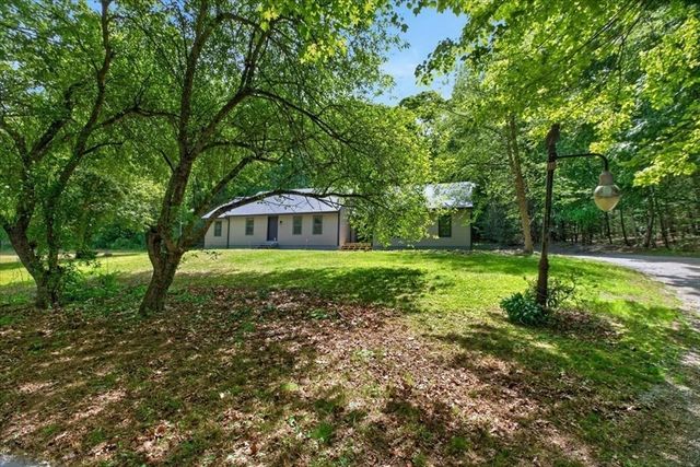 67 Chmura Rd, Hadley, MA 01035
