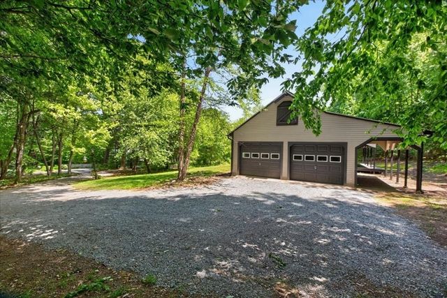 67 Chmura Rd, Hadley, MA 01035