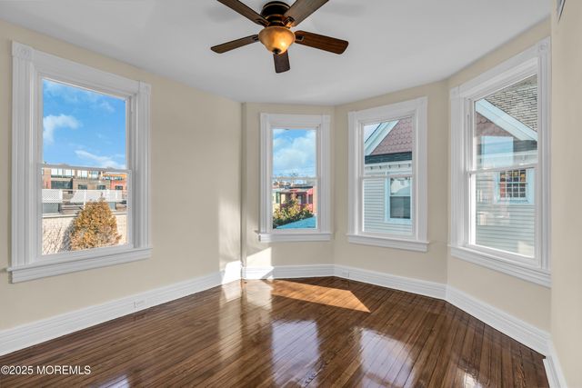 132 Oakland Street, Red Bank, NJ 07701