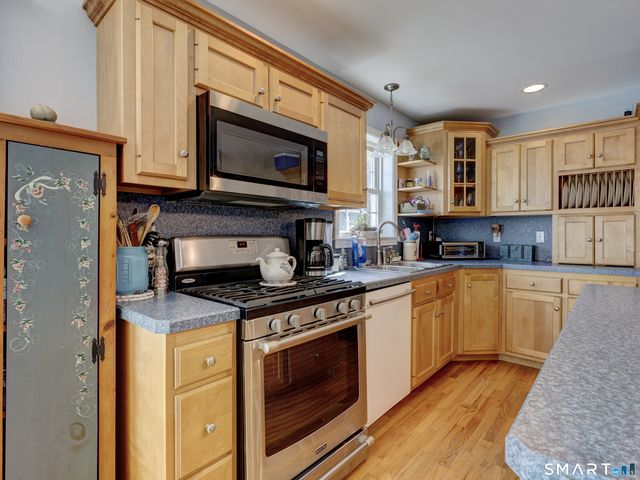 130 Silver Brook Lane, Torrington, CT 06790