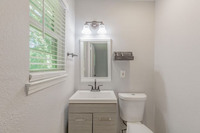 4007 E Freedom Circle, Ooltewah, TN 37363