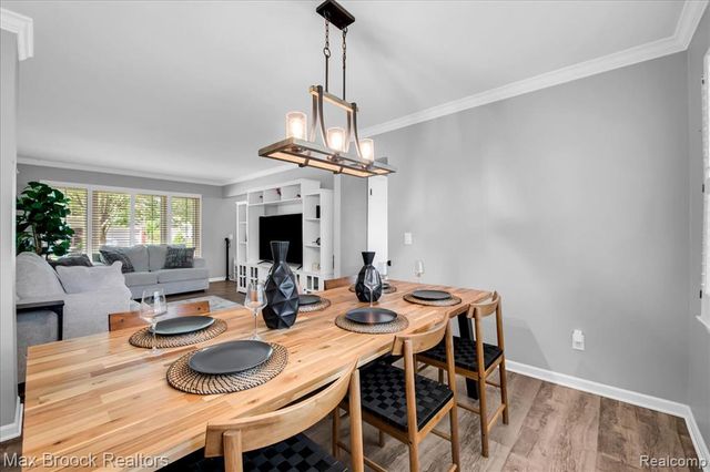 24248 Hampton Hill Street, Novi, MI 48375