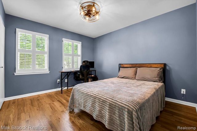 24248 Hampton Hill Street, Novi, MI 48375