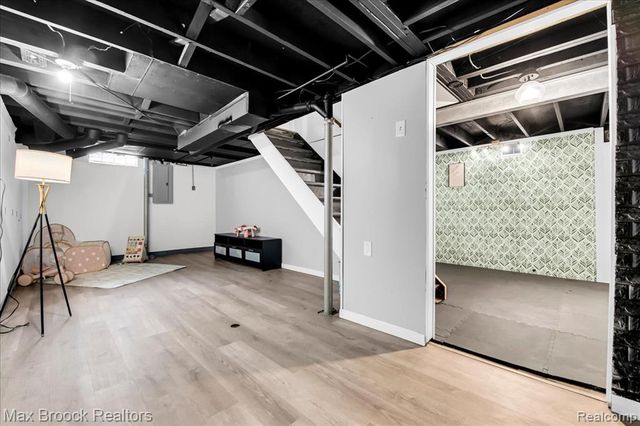 24248 Hampton Hill Street, Novi, MI 48375