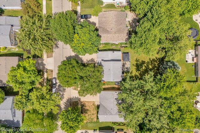 24248 Hampton Hill Street, Novi, MI 48375