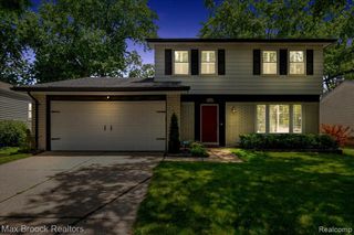 24248 Hampton Hill Street, Novi, MI 48375