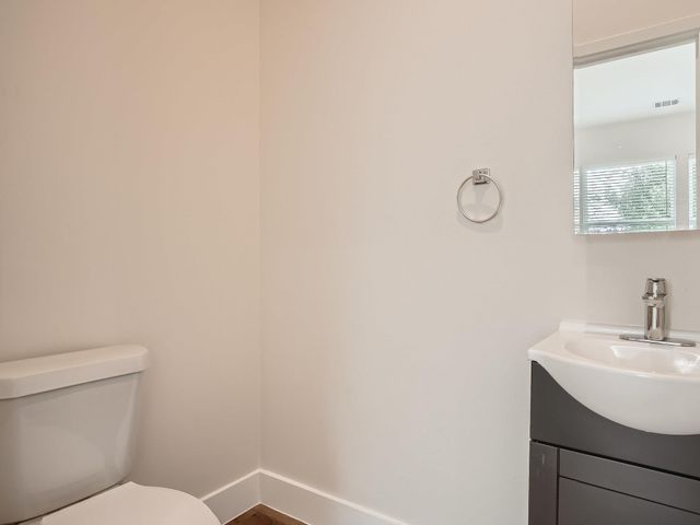 6919 Bethune Ave B, Austin, TX 78752