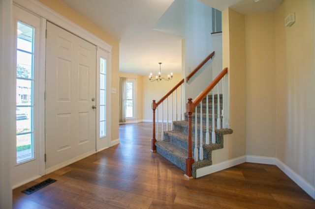 3303 N Henderson Way, Clarksville, TN 37042