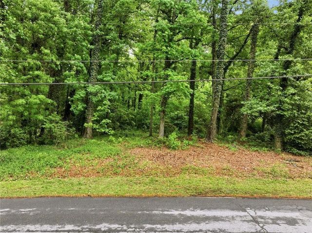 2569 Lake Capri Drive, Conyers, GA 30012