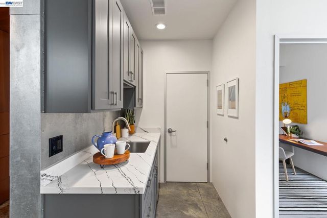 755 Folger Ave, Berkeley, CA 94710