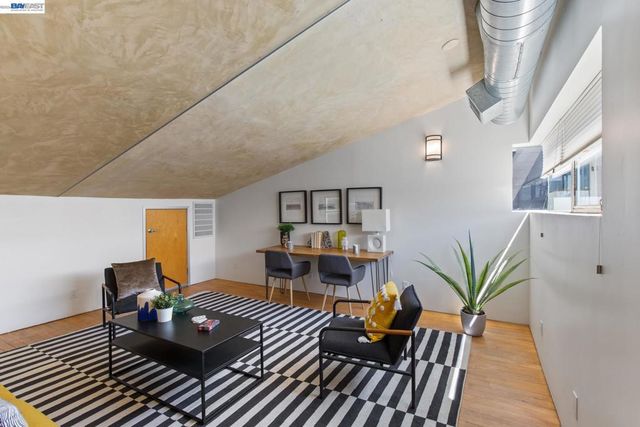755 Folger Ave, Berkeley, CA 94710