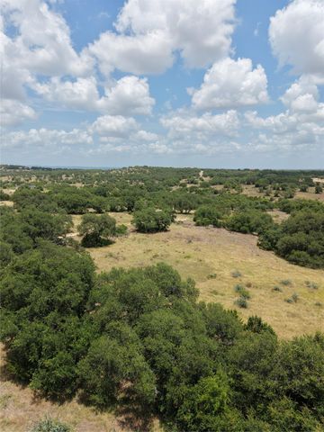 768 N Walnut Springs RD, Johnson City, TX 78636