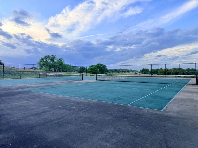 768 N Walnut Springs RD, Johnson City, TX 78636