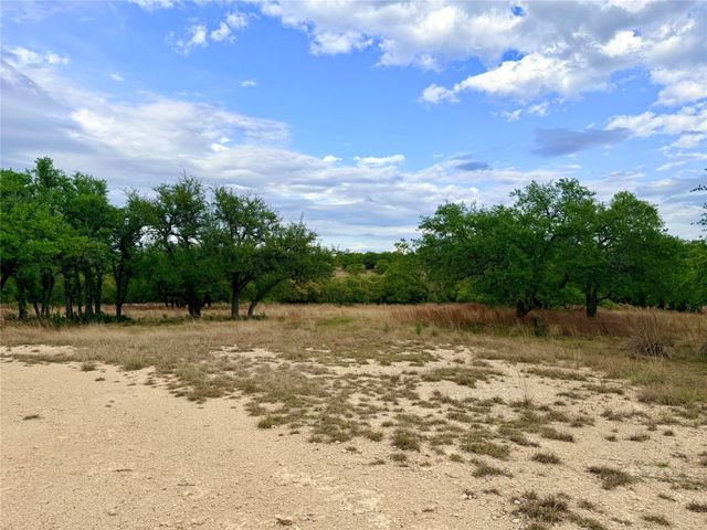768 N Walnut Springs RD, Johnson City, TX 78636