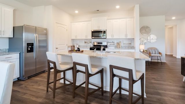 270 ARROWWOD TRL, Oakland, TN 38060