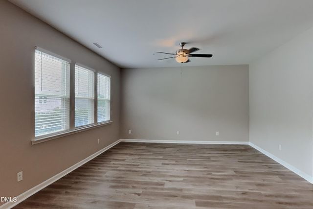 923 Avondale Drive, Clayton, NC 27520