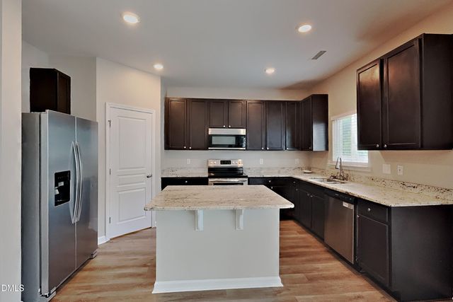 923 Avondale Drive, Clayton, NC 27520