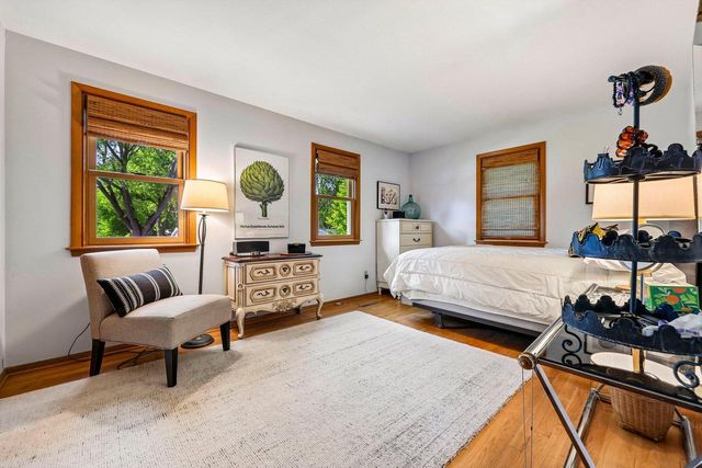 21700 Ann Rita DRIVE, Brookfield, WI 53045