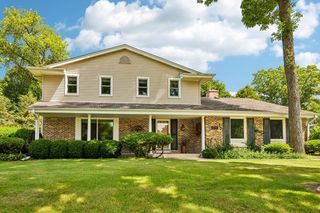 21700 Ann Rita DRIVE, Brookfield, WI 53045