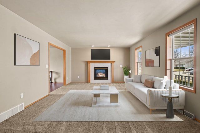 153 Yacoub LANE, Fond Du Lac, WI 54935