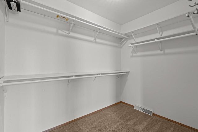 153 Yacoub LANE, Fond Du Lac, WI 54935