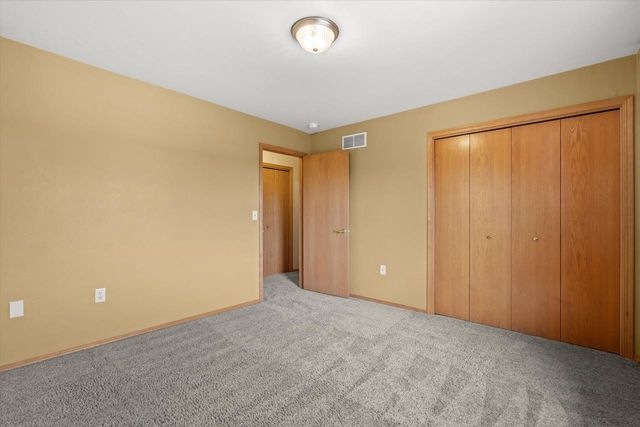 153 Yacoub LANE, Fond Du Lac, WI 54935