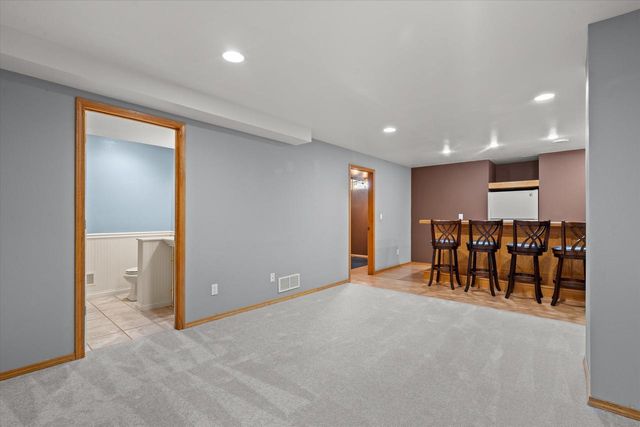 153 Yacoub LANE, Fond Du Lac, WI 54935