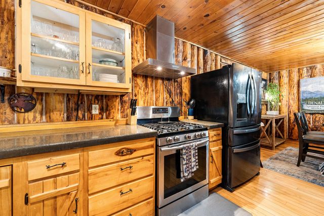 2168 ERMINE DRIVE, North Pole, AK 99705